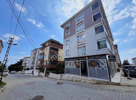 Tema Emlaktan Altınova Mahallesi Lokasyonu Güzel Satılık İşyeri