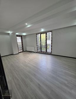 Uzman Dan Avcılar Merkez Mh. 0 Bina K.otoparklı 3+1