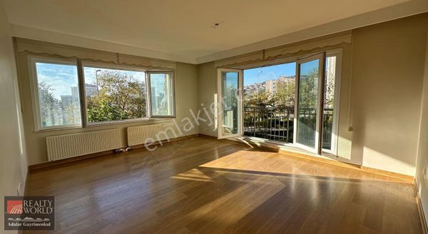 Cihan Albayrak 'tan Nısh Adalar 'da 2+1 A Kiralık Daire