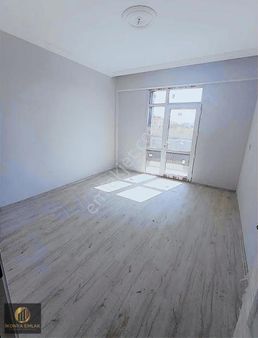 Karaaslan Şelale Caddesi Yakını 3+1 Arakat Daire