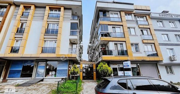 B.çekmece Ekinoba'da E-5e Yakın Kiralık 2+1 Site İçi Ferah Daire