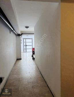 As-desticiler'den Çamlıca Merkezi Konum Geniş Asansörlü 2+1