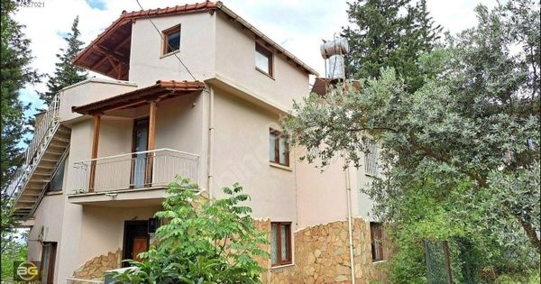 Baylan's Gayrimenkul'den Konyaaltı Geyikbayırı Mahallesin'de 3+2 İkiz Villa