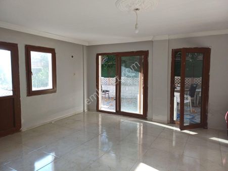 Özdere Çukuraltınada Denize 50 M Arka Cephe 4+1 Villa Menderes İzmir