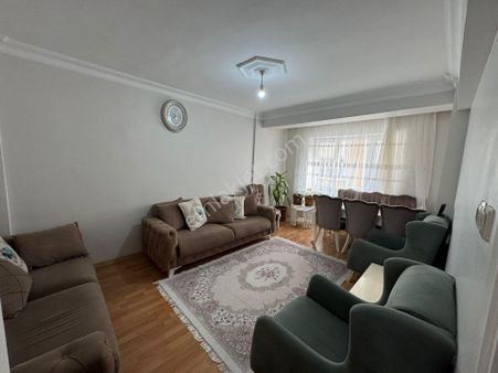 Üç Kardeşlr'dn İsmetpaşa Mh 3+1 Çift Balkon 125m² Fırsat Ara Kat