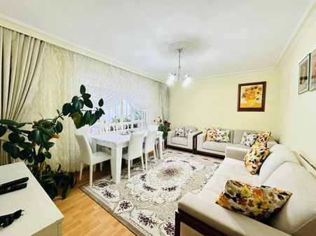 Taşcılar'dan Çift Banyolu Güney Cephe Yapılı 3+1 Fırsat Daire