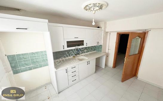 Kuşcağız Toki Yakını Altı Tam Daire Krediye Uygun Geniş M2 3+1 !