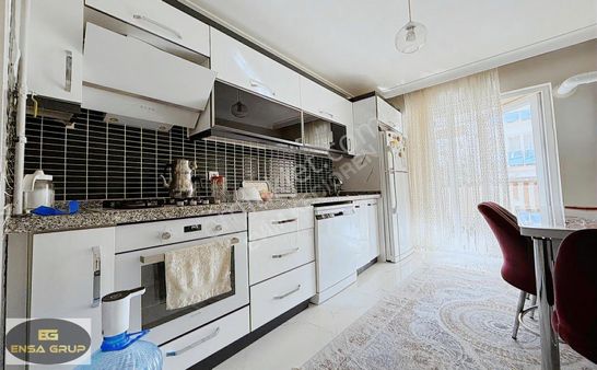 Ufuktepe Cd Yakını Ara Kat Güney Cephe Krediye Uygun Geniş M2 !