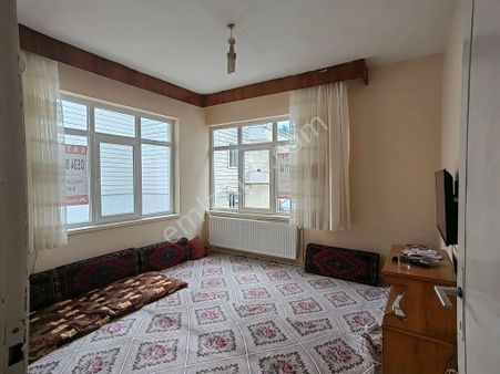 Nasreddin Emlaktan Atatürk Ortaokulu Civarı Satılık Daire