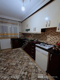 3ev Emlak'tan Mithatpaşa Defne Caddesi Üzeri 3+1 Satılık Daire