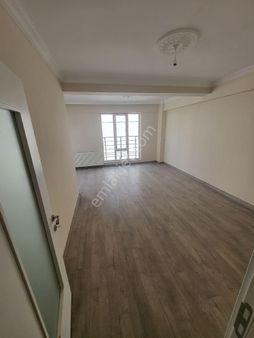 Kırşehir Aşıkpaşa Okulu Arkası 3ve Yüksek Giriş Satılık Bu İlan 3 Kat İlanıdır