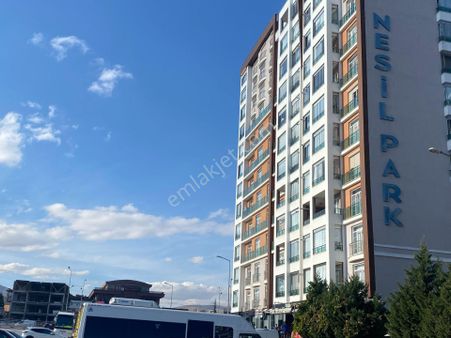 Şefikcan Parkı Civarında Satılık 3+1 Lüks Daire