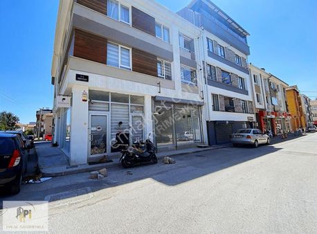 Pi Gayrimenkul'den Acil Sağlık İstasyonu Karşısı Satılık Dükkan