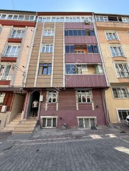 Esenyurt Kıraçta 2+1 Geniş 130 M2 Her Yere Ulaşılabilir Konumda