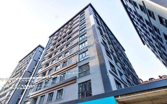 Weal World' Den Katlı Otoparklı Sıfır Sitede, 3+1, E.banyolu Lüks Daire ...