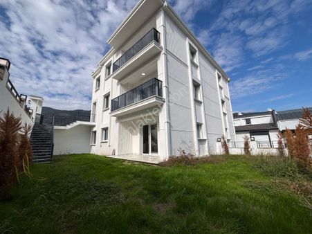 Yiğit'ten Güre'de 3+1 Müstakil Bahçeli Lüks Ters Dubleks Daire