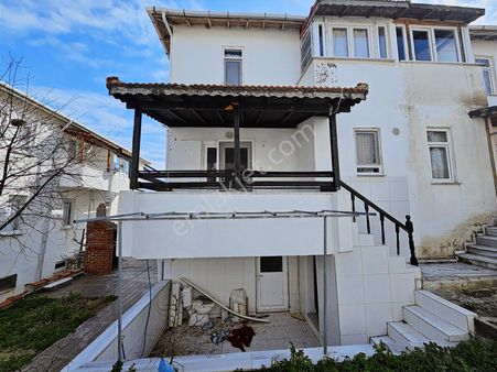 Enez Karaincirli Sahilinde Satılık Tripleks Yazlık