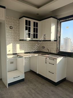 Çarkıparede 1+1 Hasarsız İskanlı Satılık Daire