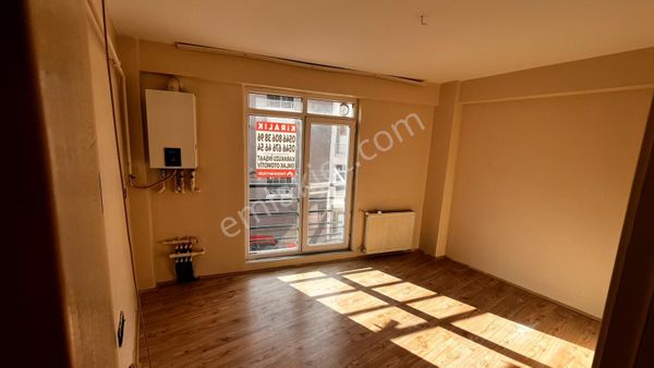 Büyükdere Tramvay Arası Arakat Mutfak Ayrı 1+1 Daire Ka-2