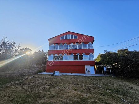 Keşan Beyköy De 1.746 M² İmarlı Arsa 250 M² Yapılı Müstakil Ev