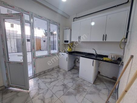 Kolejtepe De Satlık 1+1 Yüksek Giriş