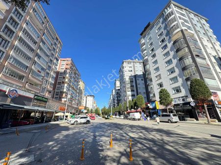 Trabzon Çukurçayır Mahallesi Tepe Park Sitesi 3+1 Kiralık Daire