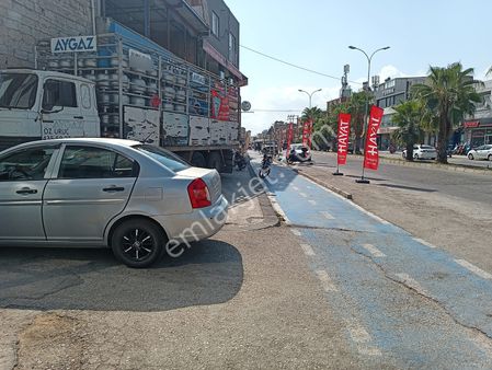 Bulvara Sıfır Seyhan'da Satılık Müstakil 2,5 Katlı Ev Ve Dükkan