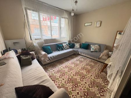 Prestij'den Sağlık'ta Müstakil Tadın'da Geniş Oturumlu 2+1 Daire