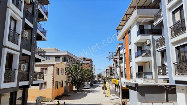 Üniversiteye Yürüme Mesafesinde 3+1 Kapalı Mutfak Daire Fırsatı