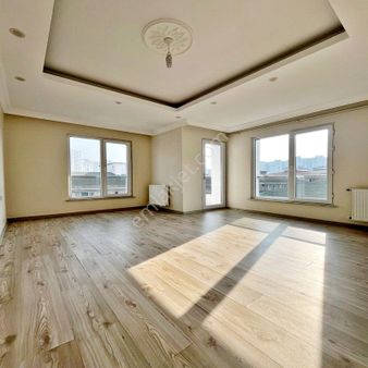 Mehmet Akif Ersoy Metrobüs Yürüme Mesafesi 2+1 Kiraılık Ara Kat