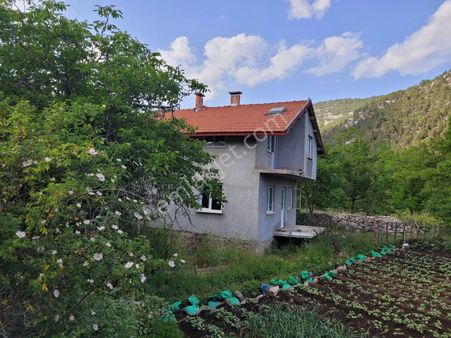 Gidengelmez Dağları Değirmenlik Mahallesi İçinde 3+1 Dubleks Ev