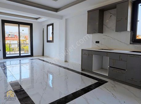 Fethiye Akarca Mahallesi 1+1 Yeni Lüks Balkonlu Daireler