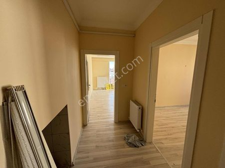 Yg'den Tepe Mevkinde 2+1 Sıfır Daire