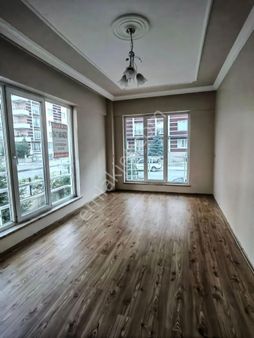 Nasreddin Emlaktan Yarenlerde Akağada Kiralık Daire