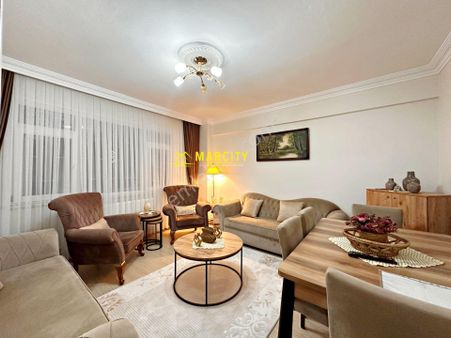 Marcity'den Şirinevler Meydan 5 Dakika,kentsel Adayı Binada