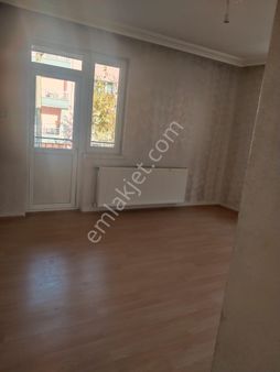 Efa Gayrimenkulden Esentepede 3+1 Kiralık Doğalgazlı Daire