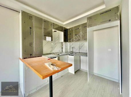 Has Gayrimenkul'den Çubuk Hastane Yakını Yüksek Kat 1+1 Daire