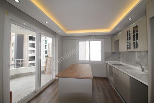 Aslan'dan Martı Otel Civarı Full Yapılı, Site İçi, Cazip 3+1