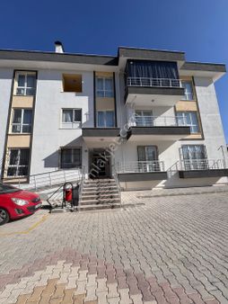 Kosova Mahallesinde Satılık 2+1 Arakat Daire