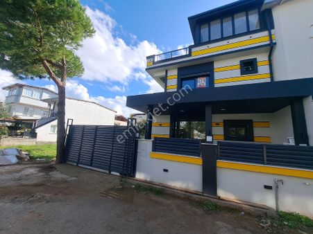 İzmir Seferihisar Doğanbey De Satılık 3+1 Müstakil Villa