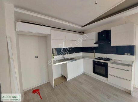 #site İçi Sosyal Donatılı Kombili Kiralık 3+1 Daire