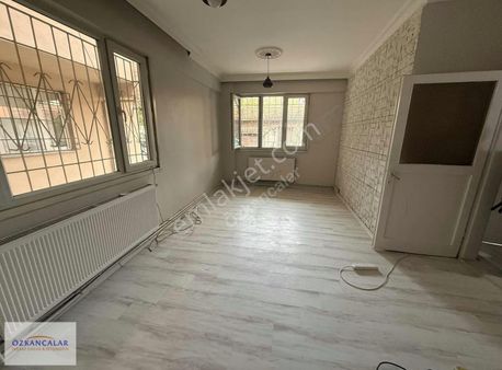 Özkancalar'dan Kiralık Finans Merkezine Yakın 3+1 Daire