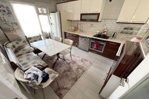 Tek Bloklu Sitede Masrafsız Yapılı Manzaralı 3+1 Daire Fırsatı.!