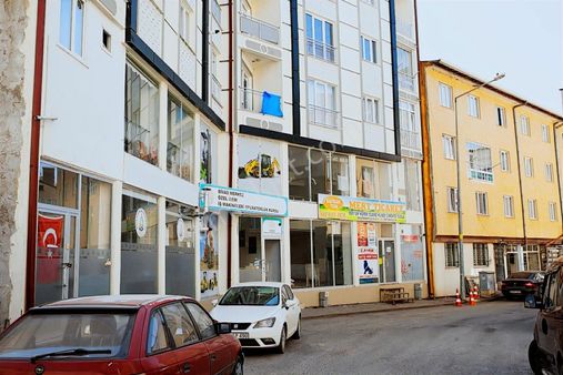 Yatırıma Hazır! Kurumsal Kiracılı, Merkezi Konumda Ticari Fırsat