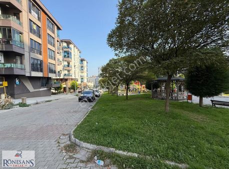 Rönesans Emlaktan Ulaşıma Yakın Satılık 1+1 Daire