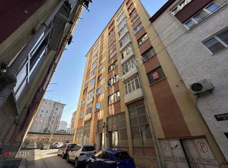 Rw Lıfe// Kurtuluş Mah. Özçağrı Sokakta Kiralık 3+1 Daire