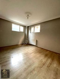 Çekmeköy Taşdelen'de 2+1 İskanlı Satılık Bodrum Kat