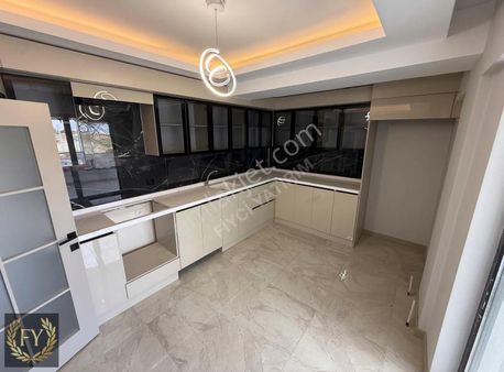 Yüksek Kredi Limiti Ön Cephe 3+1 Ultra Lüks Daire