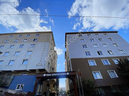 Ümraniye Esenkent Mh Yenidünya Sit. Ara Kat 3+1