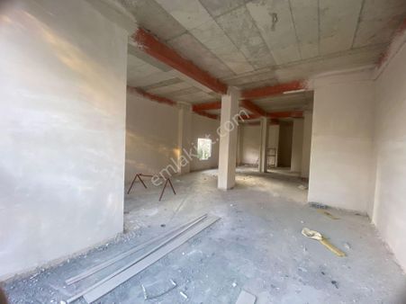 İlkevim'den Karaköprü'nün Kalbinde 35 Metre Ana Cadde Üzerinde Satılık Dükkan